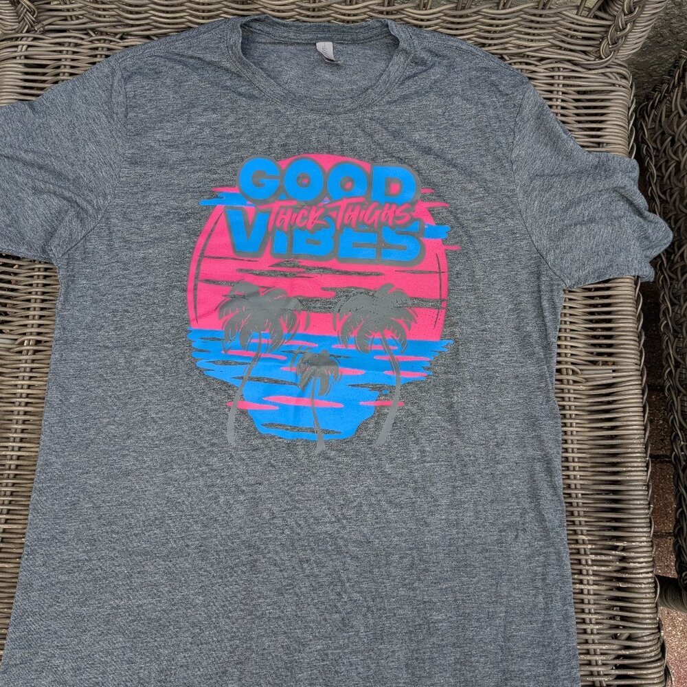 Barbells And Ponytails " Good Vibes"  S/S T-Shirt  Sz S NEW